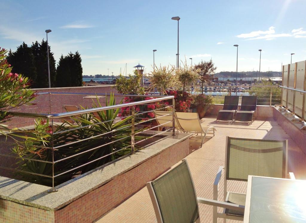 Apartamentos Puerto Basella Vilanova de Arousa Zimmer foto